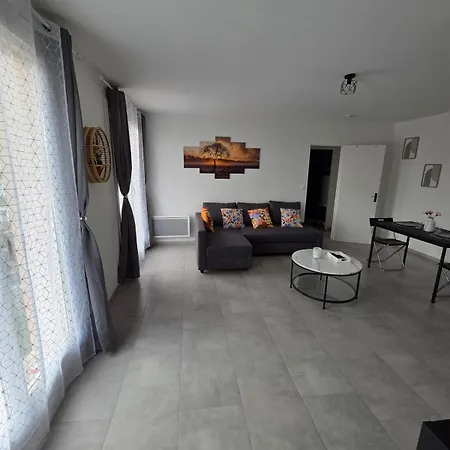 Cosy Cocon Au Coeur De L'isle - Centre シャトー・ティエリ